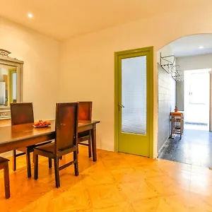 Apartamento Basic Platja, Barcelona
